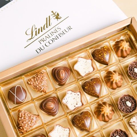 Deliciously Sweet: Selection of Chocolates and Champagne highlight Deliciously Sweet: Selection of Chocolates and Champagne highlight