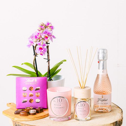 Product photo for Pink Delight: Kerze, Mikado und Orchidee