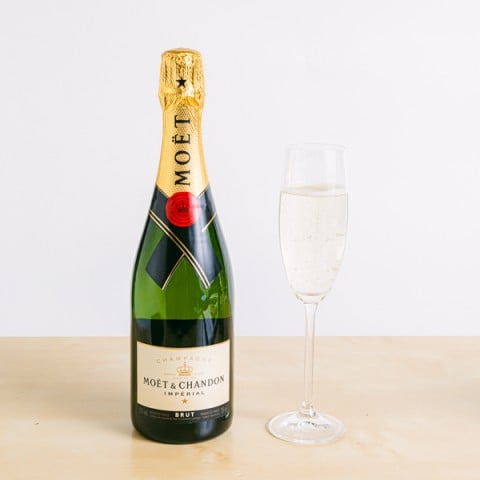 Moët & Sweet Embrace: Chocolate Gift Basket highlight Moët & Sweet Embrace: Chocolate Gift Basket highlight